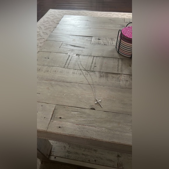 Genuine Diamond sterling silver cross necklace New in box - Picture 6 of 10